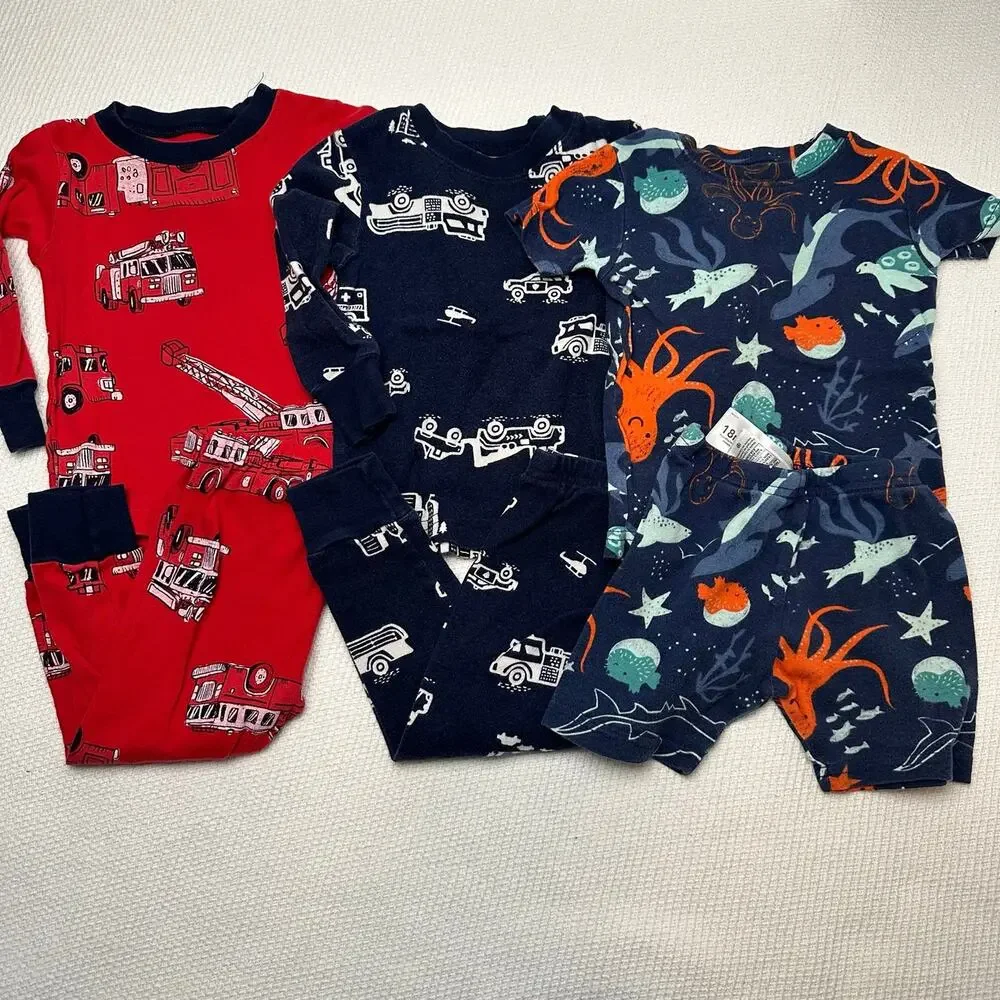 Carter’s Cotton Pajama bundle 18 months